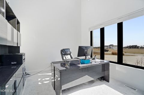 Tiny photo for 1125 Hunting Creek Drive, Perrysburg, OH 43551 (MLS # 10005466)