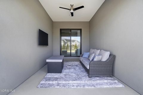 Tiny photo for 1125 Hunting Creek Drive, Perrysburg, OH 43551 (MLS # 10005466)