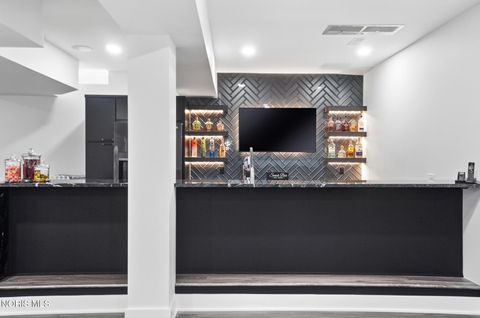 Tiny photo for 1125 Hunting Creek Drive, Perrysburg, OH 43551 (MLS # 10005466)