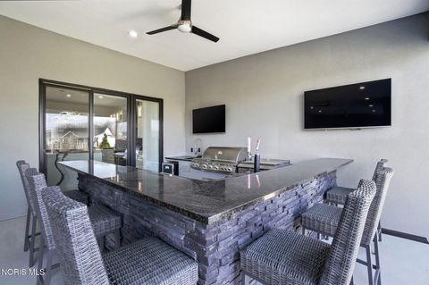 Tiny photo for 1125 Hunting Creek Drive, Perrysburg, OH 43551 (MLS # 10005466)