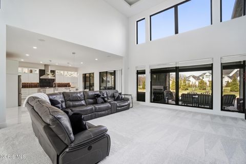 Tiny photo for 1125 Hunting Creek Drive, Perrysburg, OH 43551 (MLS # 10005466)