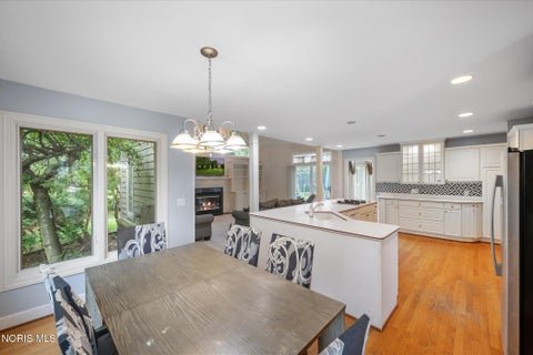 Tiny photo for 7649 Pebble Creek Drive, Maumee, OH 43537 (MLS # 10011151)