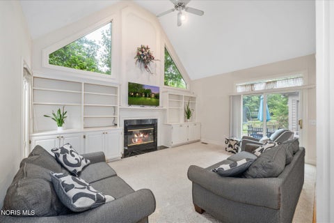 Tiny photo for 7649 Pebble Creek Drive, Maumee, OH 43537 (MLS # 10011151)