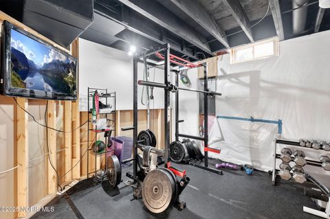 Tiny photo for 938 Wilkshire Drive, Waterville, OH 43566 (MLS # 10000759)