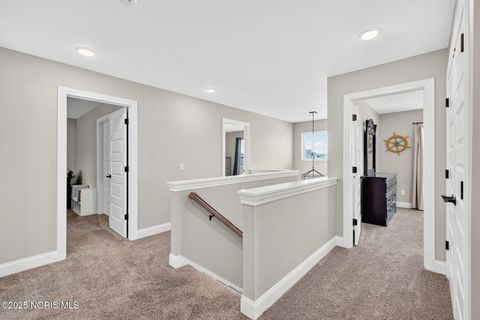 Tiny photo for 938 Wilkshire Drive, Waterville, OH 43566 (MLS # 10000759)