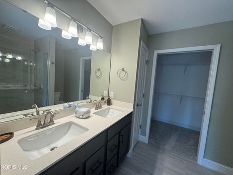 Tiny photo for 1053 Plum Grove Lane, Toledo, OH 43615 (MLS # 10005277)