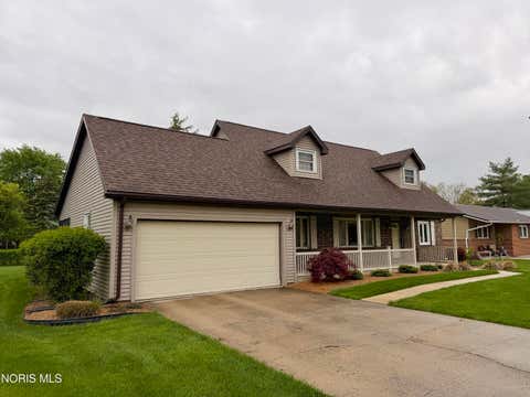 Tiny photo for 231 St. Paul Drive, Fremont, OH 43420 (MLS # 10007247)