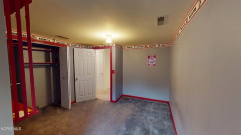 Tiny photo for 231 St. Paul Drive, Fremont, OH 43420 (MLS # 10007247)