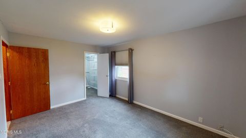 Tiny photo for 231 St. Paul Drive, Fremont, OH 43420 (MLS # 10007247)