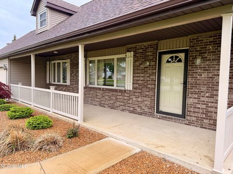Tiny photo for 231 St. Paul Drive, Fremont, OH 43420 (MLS # 10007247)