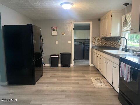 Tiny photo for 9910 Behnfeldt Road, Sherwood, OH 43556 (MLS # 10008182)