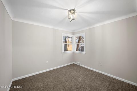 Tiny photo for 5845 Cook Drive, Toledo, OH 43615 (MLS # 10002119)