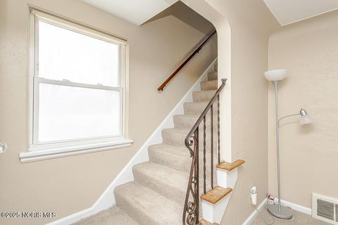 Tiny photo for 1230 Corbin Road, Toledo, OH 43612 (MLS # 10002483)