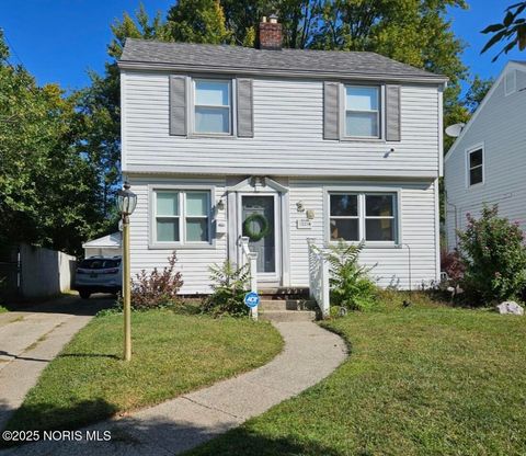 Photo of 1230 Corbin Road, Toledo, OH 43612 (MLS # 10002483)