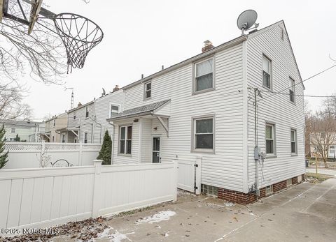 Tiny photo for 1230 Corbin Road, Toledo, OH 43612 (MLS # 10002483)