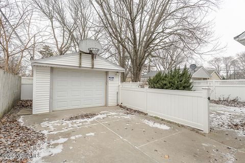 Tiny photo for 1230 Corbin Road, Toledo, OH 43612 (MLS # 10002483)