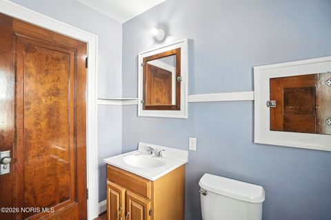 Tiny photo for 29 Lemoyne Road, Northwood, OH 43619 (MLS # 10003010)