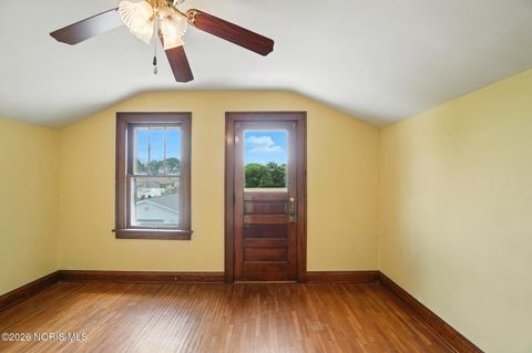 Tiny photo for 29 Lemoyne Road, Northwood, OH 43619 (MLS # 10003010)