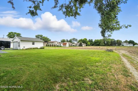 Tiny photo for 29 Lemoyne Road, Northwood, OH 43619 (MLS # 10003010)