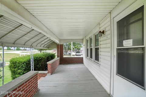 Tiny photo for 29 Lemoyne Road, Northwood, OH 43619 (MLS # 10003010)