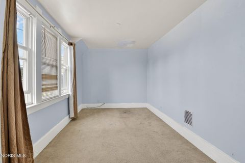 Tiny photo for 1415 Navarre Avenue, Toledo, OH 43605 (MLS # 10008214)