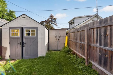 Tiny photo for 1415 Navarre Avenue, Toledo, OH 43605 (MLS # 10008214)