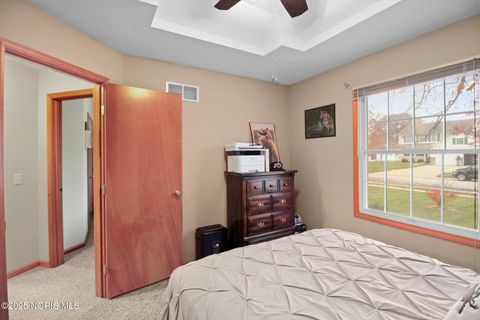 Tiny photo for 5883 Shawnee Avenue, Walbridge, OH 43465 (MLS # 10001722)