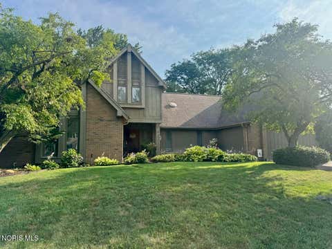 Tiny photo for 6122 Henthorne Drive, Maumee, OH 43537 (MLS # 10010801)