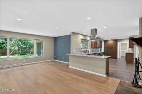 Tiny photo for 4550 Eddington Court, Toledo, OH 43615 (MLS # 10008870)