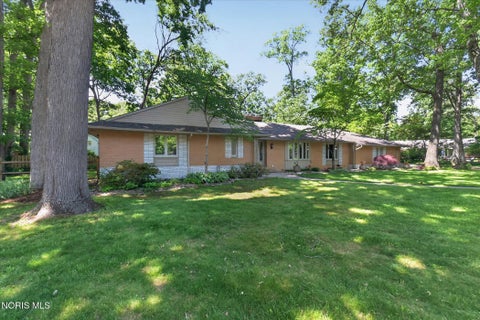 Tiny photo for 4550 Eddington Court, Toledo, OH 43615 (MLS # 10008870)
