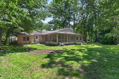 Tiny photo for 4550 Eddington Court, Toledo, OH 43615 (MLS # 10008870)