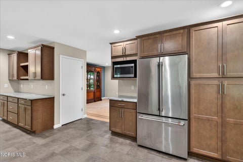 Tiny photo for 4550 Eddington Court, Toledo, OH 43615 (MLS # 10008870)