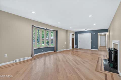 Tiny photo for 4550 Eddington Court, Toledo, OH 43615 (MLS # 10008870)
