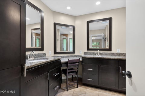 Tiny photo for 4550 Eddington Court, Toledo, OH 43615 (MLS # 10008870)