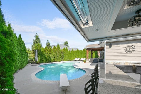Tiny photo for 5965 Snowlight Court, Sylvania, OH 43560 (MLS # 10012366)