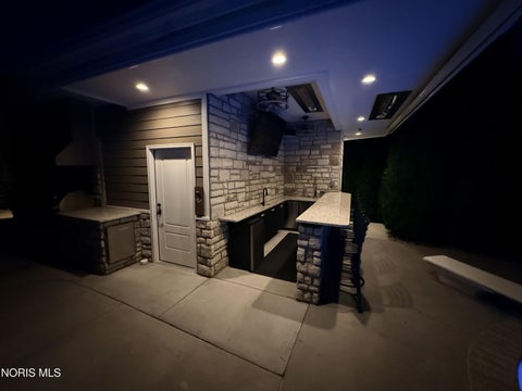Tiny photo for 5965 Snowlight Court, Sylvania, OH 43560 (MLS # 10012366)