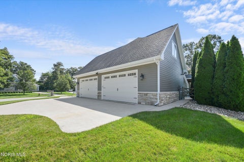 Tiny photo for 5965 Snowlight Court, Sylvania, OH 43560 (MLS # 10012366)