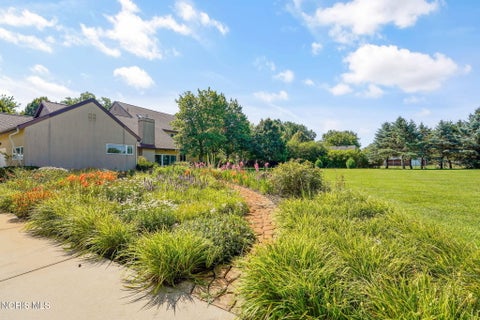 Tiny photo for 6065 Winterhaven Drive, Sylvania, OH 43560 (MLS # 10011301)