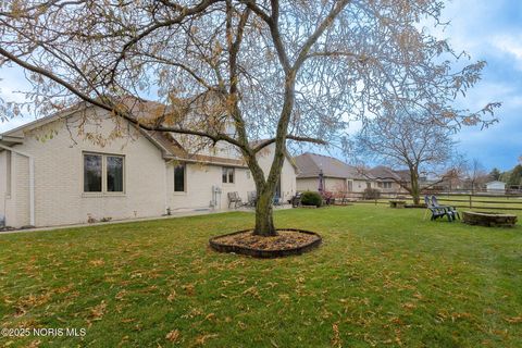 Tiny photo for 934 Mallard Drive, Oregon, OH 43616 (MLS # 10001842)