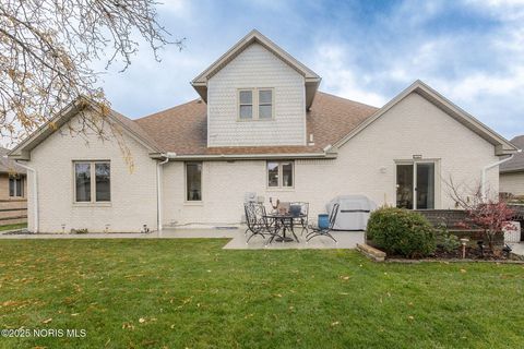 Tiny photo for 934 Mallard Drive, Oregon, OH 43616 (MLS # 10001842)