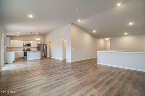 Tiny photo for 1123 Clairmont Avenue, Napoleon, OH 43545 (MLS # 10007312)