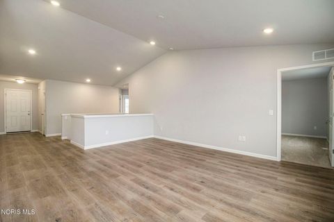 Tiny photo for 1123 Clairmont Avenue, Napoleon, OH 43545 (MLS # 10007312)