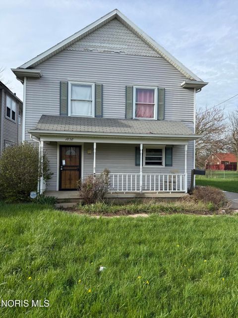 Photo of 1838 Cone Street, Toledo, OH 43606 (MLS # 10006395)