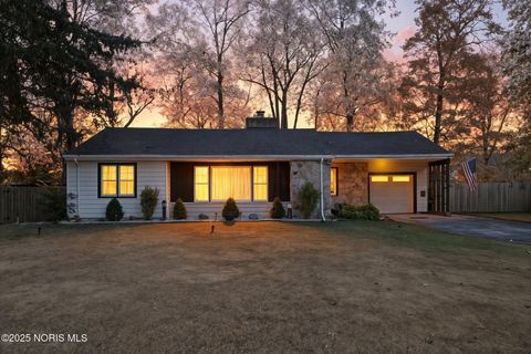 Tiny photo for 5264 Fairgreen Drive, Toledo, OH 43613 (MLS # 10001048)