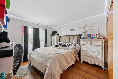 Tiny photo for 5264 Fairgreen Drive, Toledo, OH 43613 (MLS # 10001048)