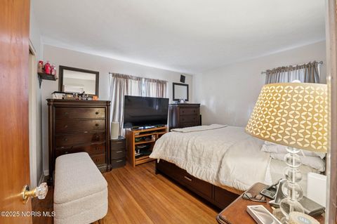 Tiny photo for 5264 Fairgreen Drive, Toledo, OH 43613 (MLS # 10001048)