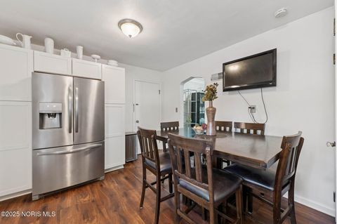 Tiny photo for 5264 Fairgreen Drive, Toledo, OH 43613 (MLS # 10001048)