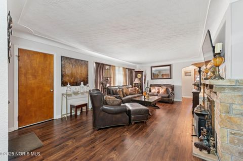 Tiny photo for 5264 Fairgreen Drive, Toledo, OH 43613 (MLS # 10001048)