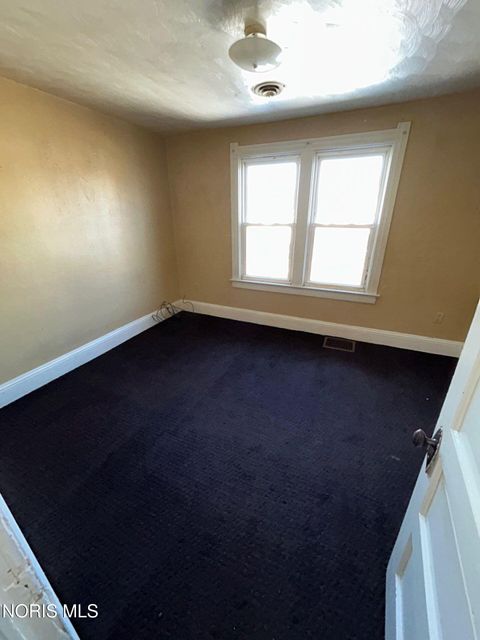 Tiny photo for 1508 Albert Street, Toledo, OH 43605 (MLS # 10004266)