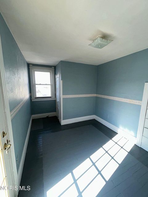 Tiny photo for 1508 Albert Street, Toledo, OH 43605 (MLS # 10004266)